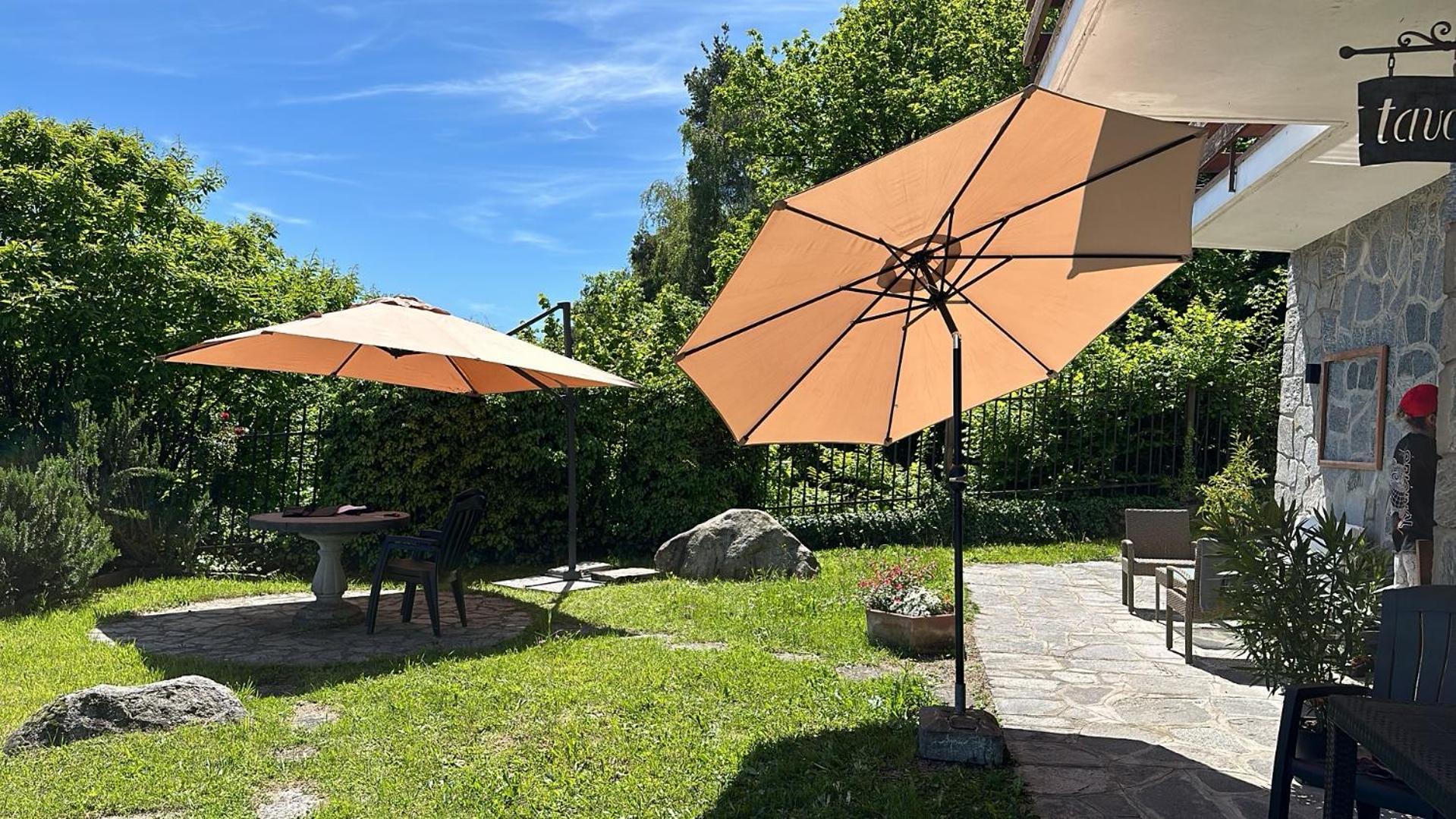 Villa D'Alba Guest House Civenna Exterior photo